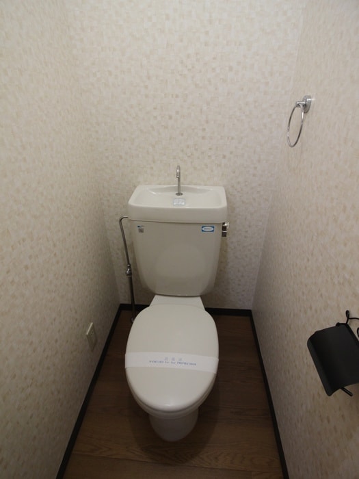 物件内観写真12　(トイレ)