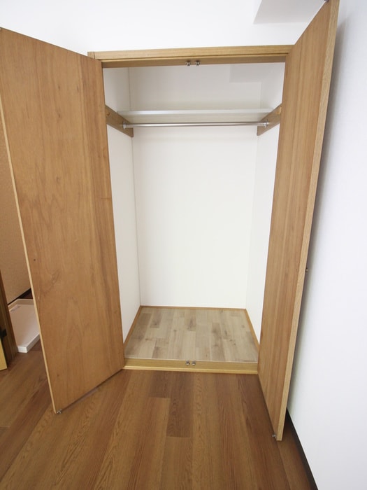 物件内観写真13　(収納)