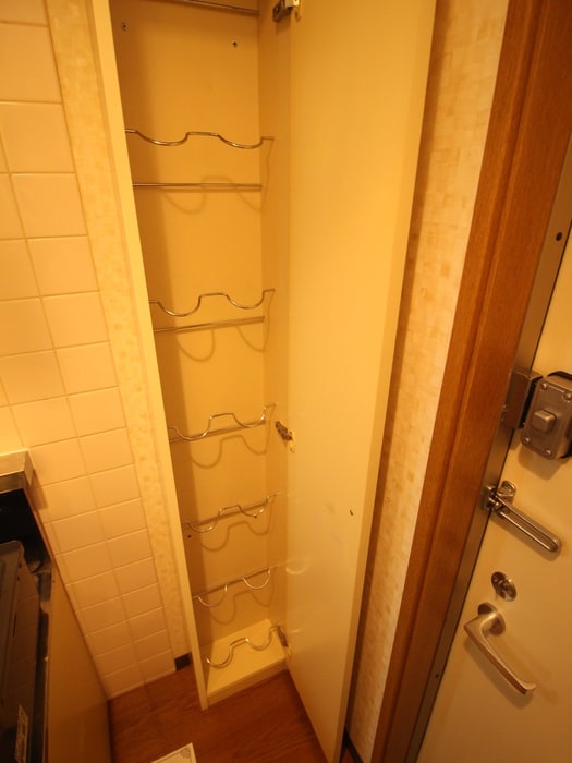 物件内観写真15　(靴箱)