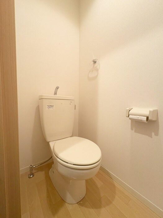 物件内観写真14　(トイレ)