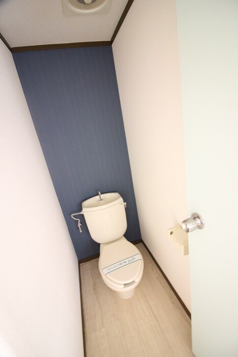 物件内観写真9　(トイレ)