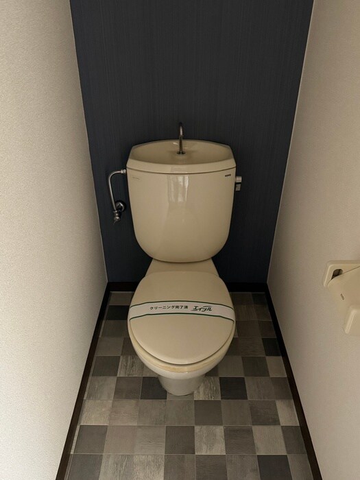 物件内観写真16　(トイレ)