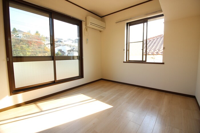 物件内観写真18　(居室)