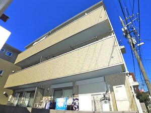 クレ－ルⅢ外観写真