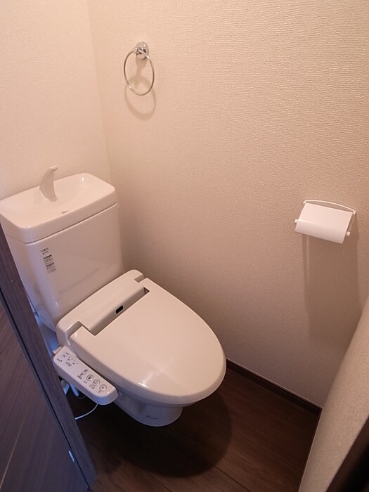 物件内観写真7　(トイレ)