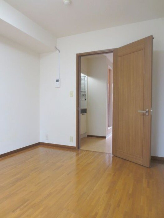 物件内観写真14　(居室)