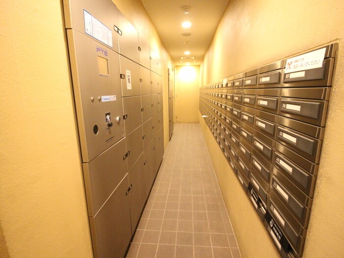 物件外観写真4　(建物設備)