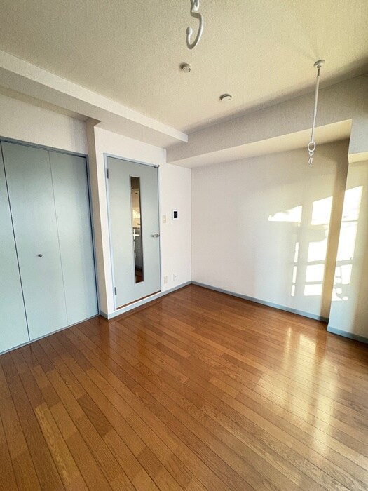 物件内観写真4　(居室)