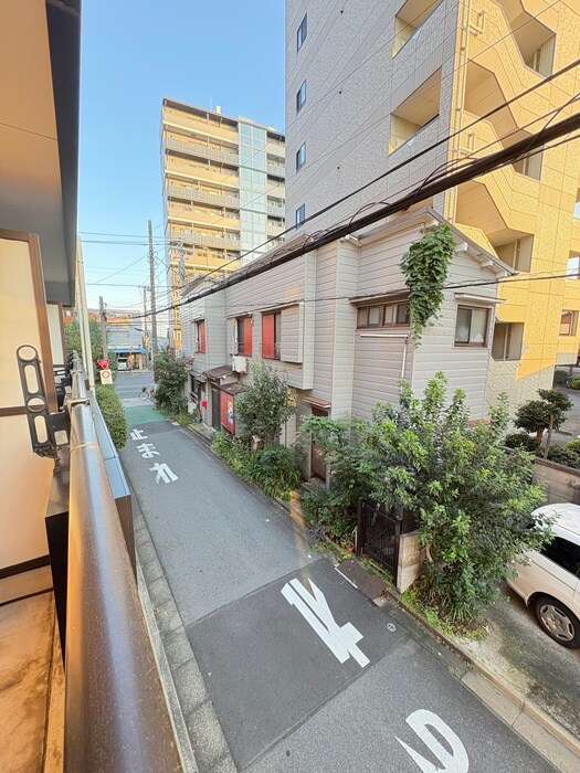 物件内観写真18　(室内からの展望)