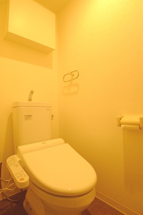 物件内観写真15　(トイレ)