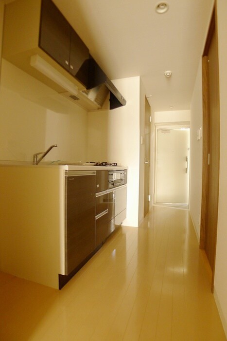 物件内観写真20　(廊下)