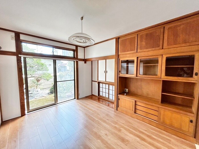 物件内観写真7　(居室)