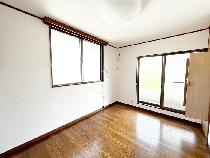 物件内観写真8　(居室)