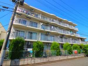 センチュリ－ハイツ外観写真