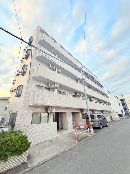 共立リライアンス四谷ⅤA棟外観写真