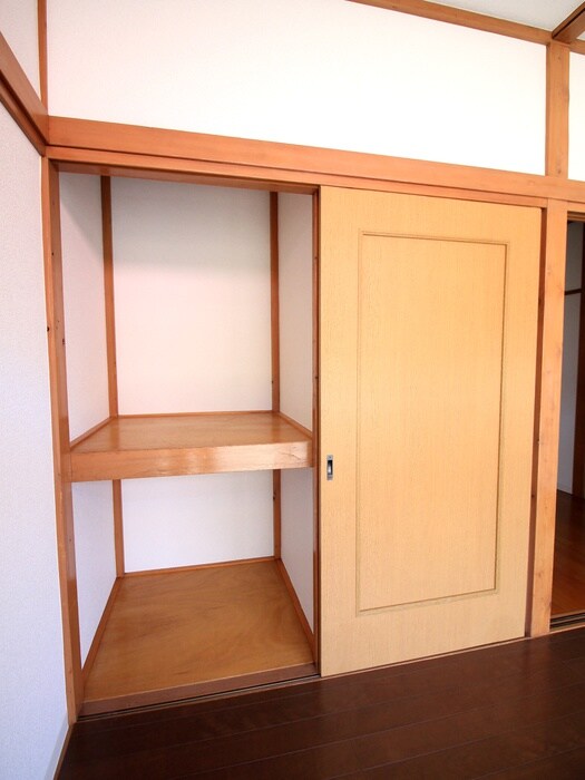 物件内観写真13　(収納)