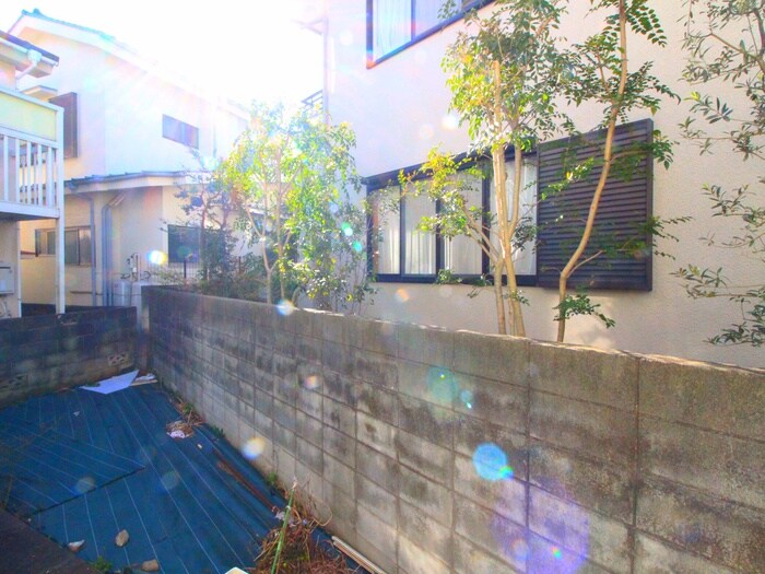 物件内観写真19　(室内からの展望)