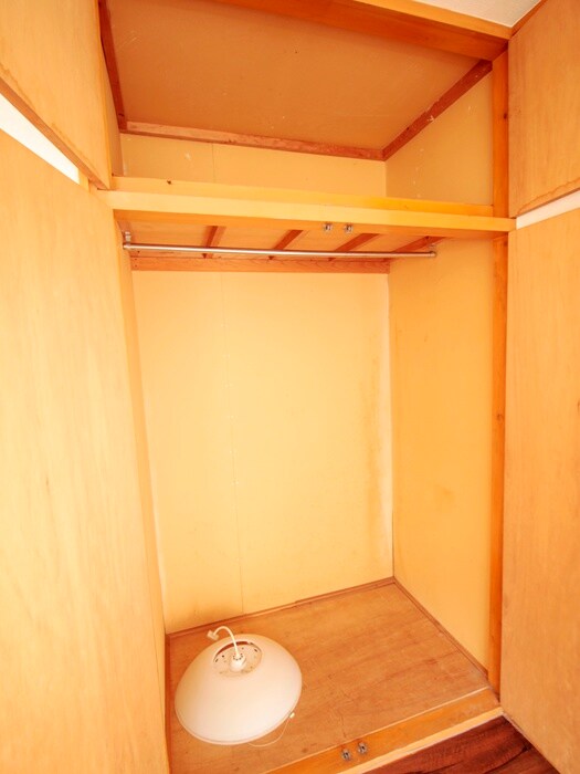 物件内観写真13　(収納)