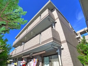 シャルマンカルチェ（Ⅱ）外観写真