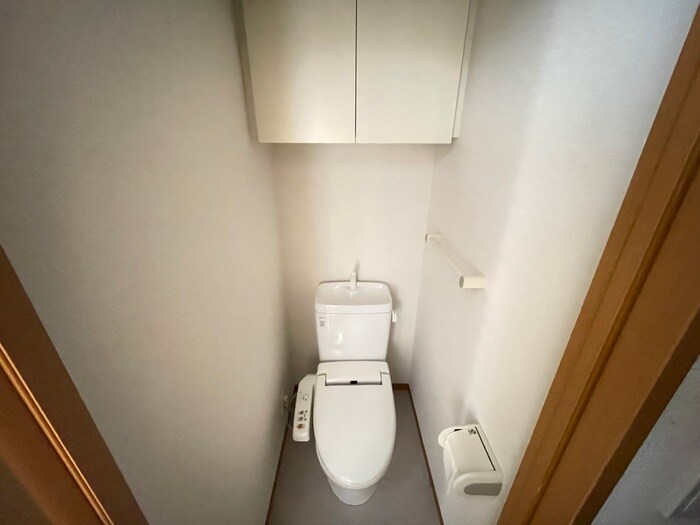 物件内観写真14　(トイレ)