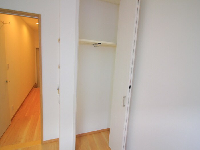 物件内観写真10　(収納)