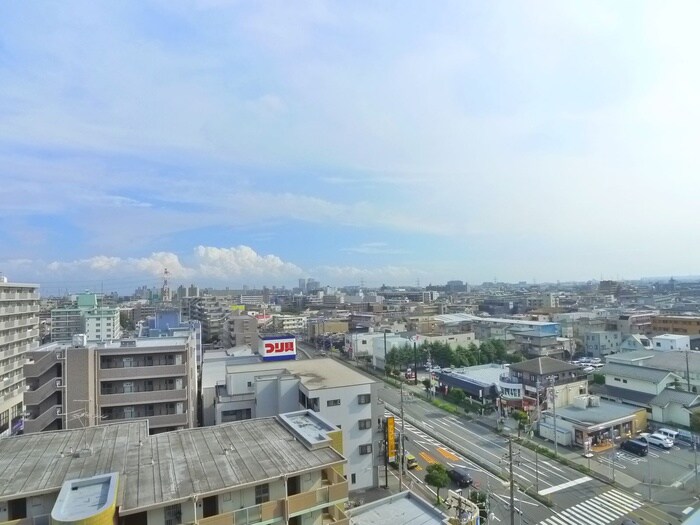 物件内観写真17　(室内からの展望)