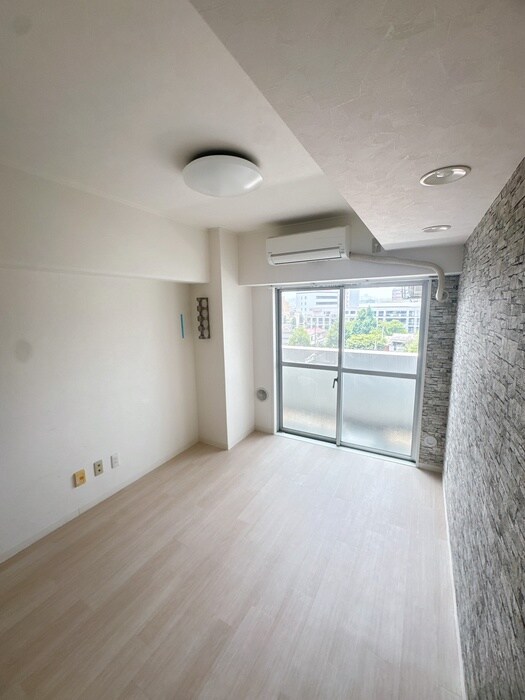 物件内観写真21　(居室)