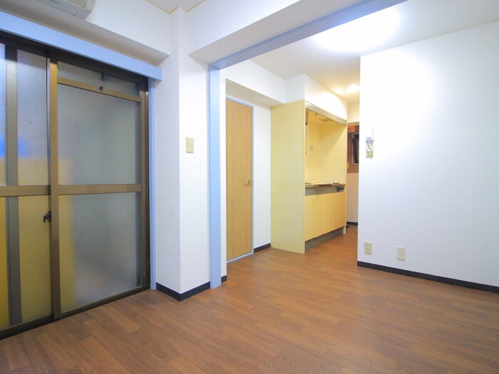 物件内観写真6　(居室)