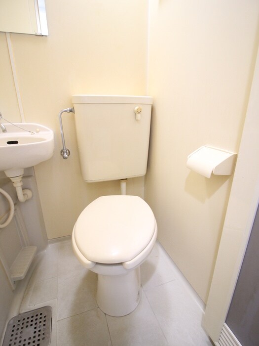 物件内観写真15　(トイレ)