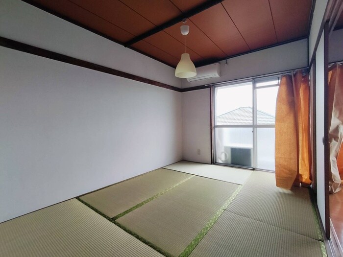 物件内観写真9　(居室)