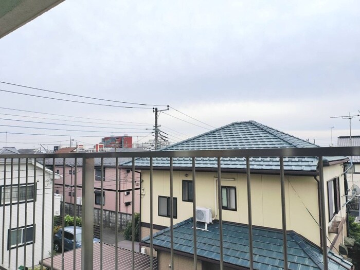 物件内観写真16　(室内からの展望)