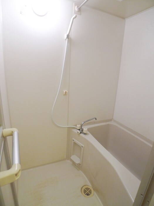 物件内観写真10　(バス／シャワールーム等)