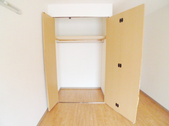 物件内観写真13　(収納)