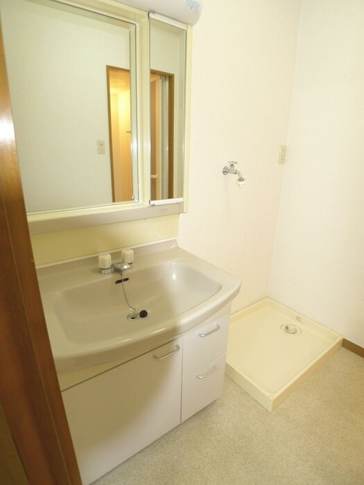 物件内観写真7　(洗面)