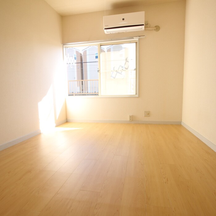 物件内観写真14　(居室)