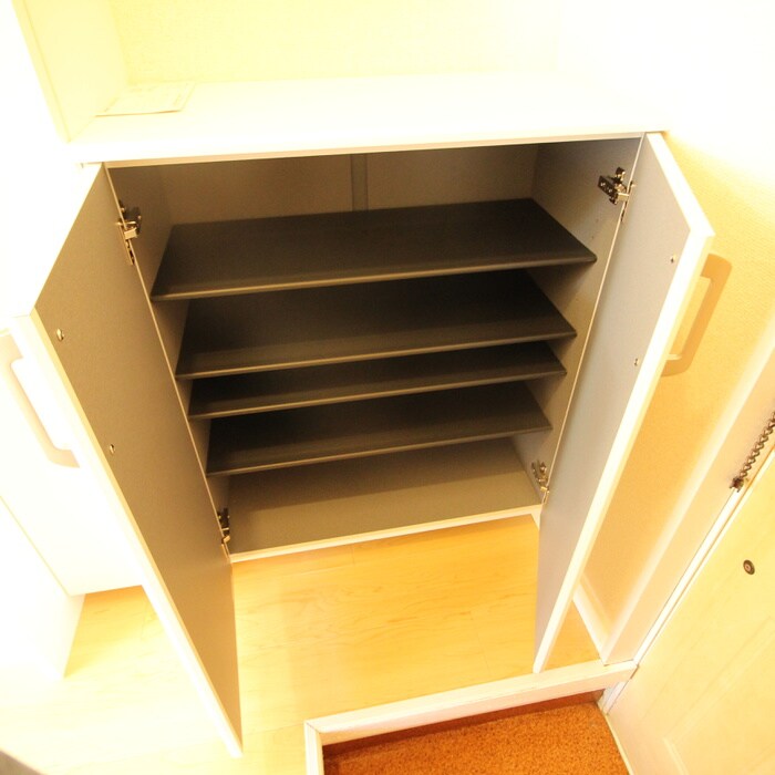 物件内観写真17　(靴箱)