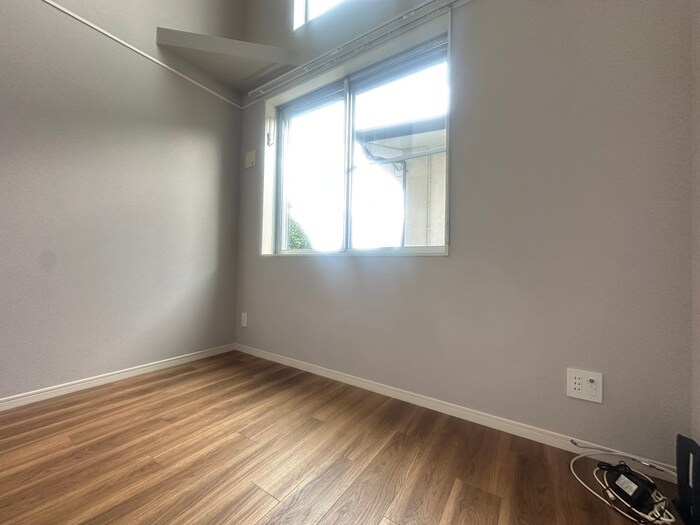 物件内観写真18　(居室)