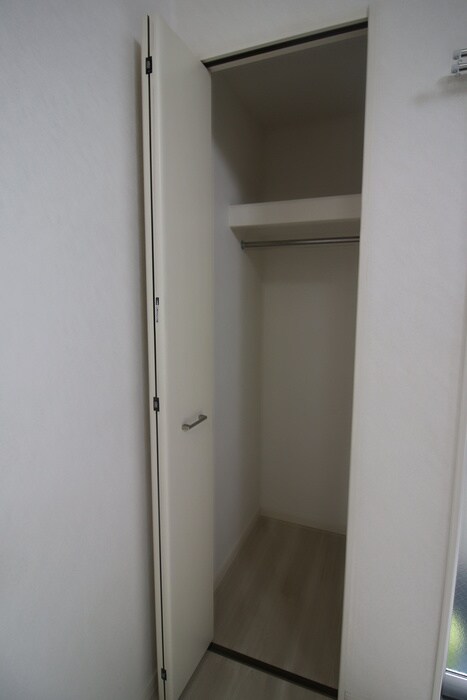 物件内観写真15　(収納)
