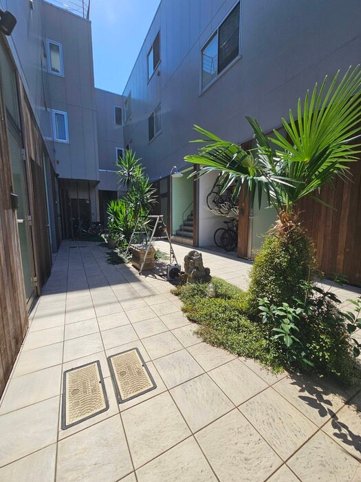 物件外観写真2　(その他)