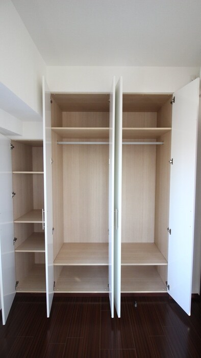 物件内観写真8　(収納)