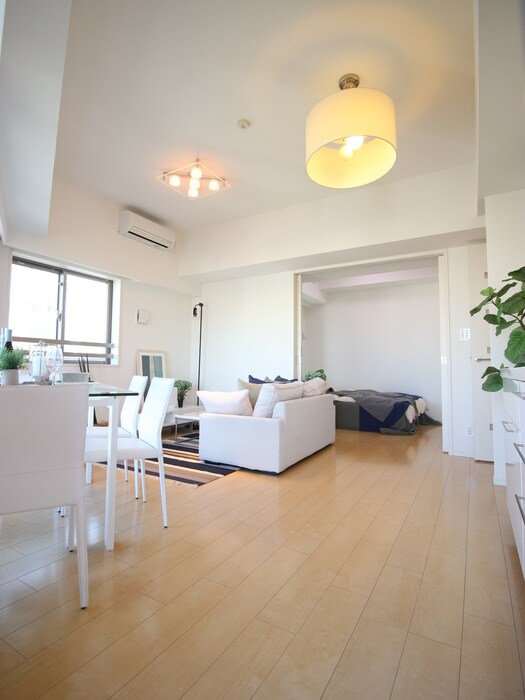 物件内観写真12　(居室)