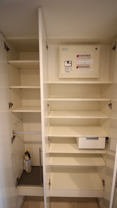 物件内観写真16　(靴箱)