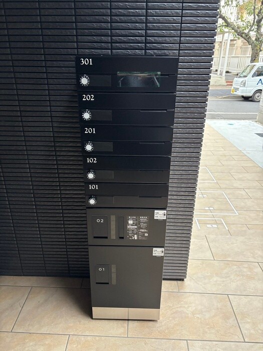 物件外観写真4　(建物設備)