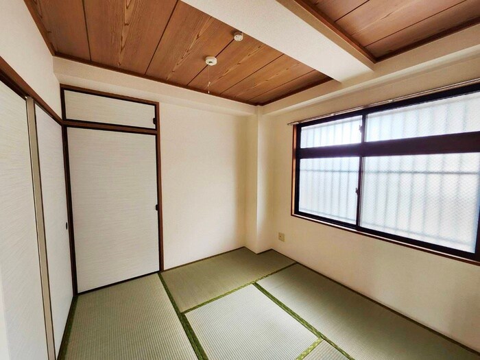 物件内観写真8　(居室)