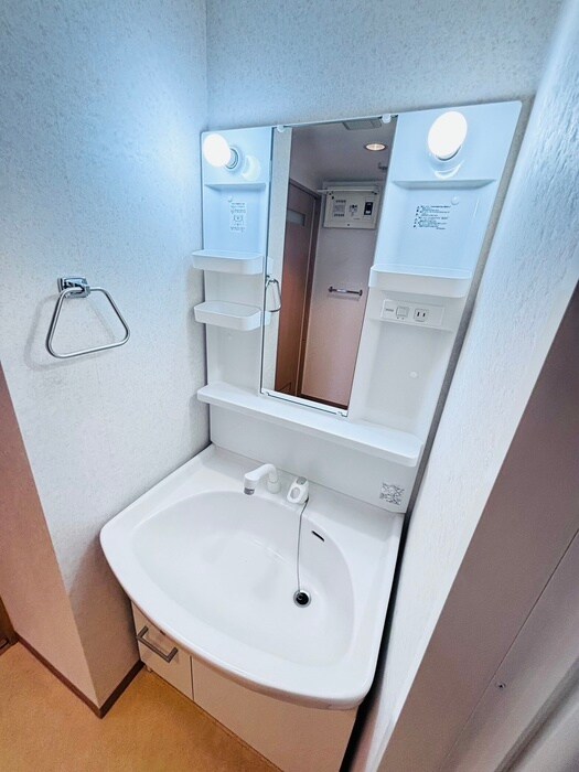 物件内観写真11　(洗面)