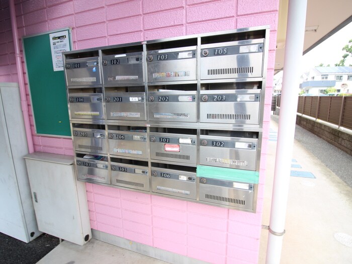 物件外観写真4　(建物設備)