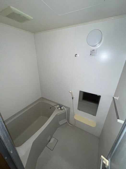 物件内観写真12　(バス／シャワールーム等)