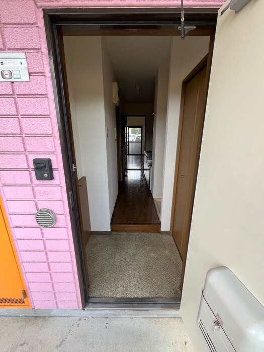 物件内観写真20　(玄関)