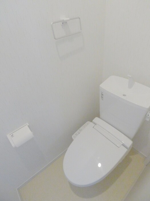 物件内観写真11　(トイレ)