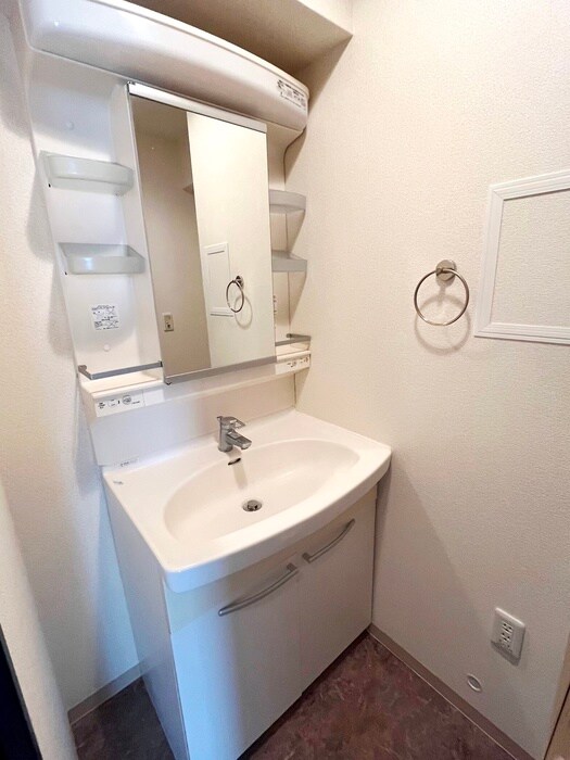 物件内観写真10　(洗面)